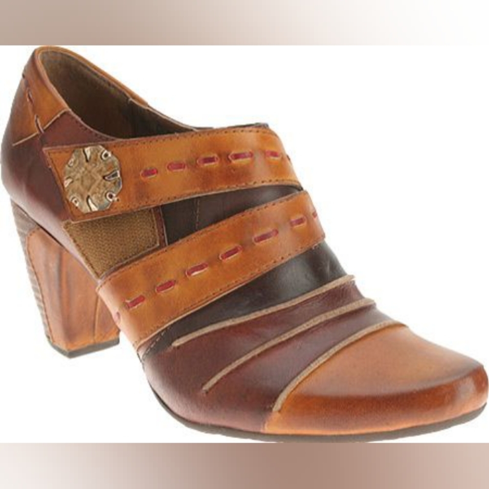 Spring Step L'Artiste Wondrous Booties